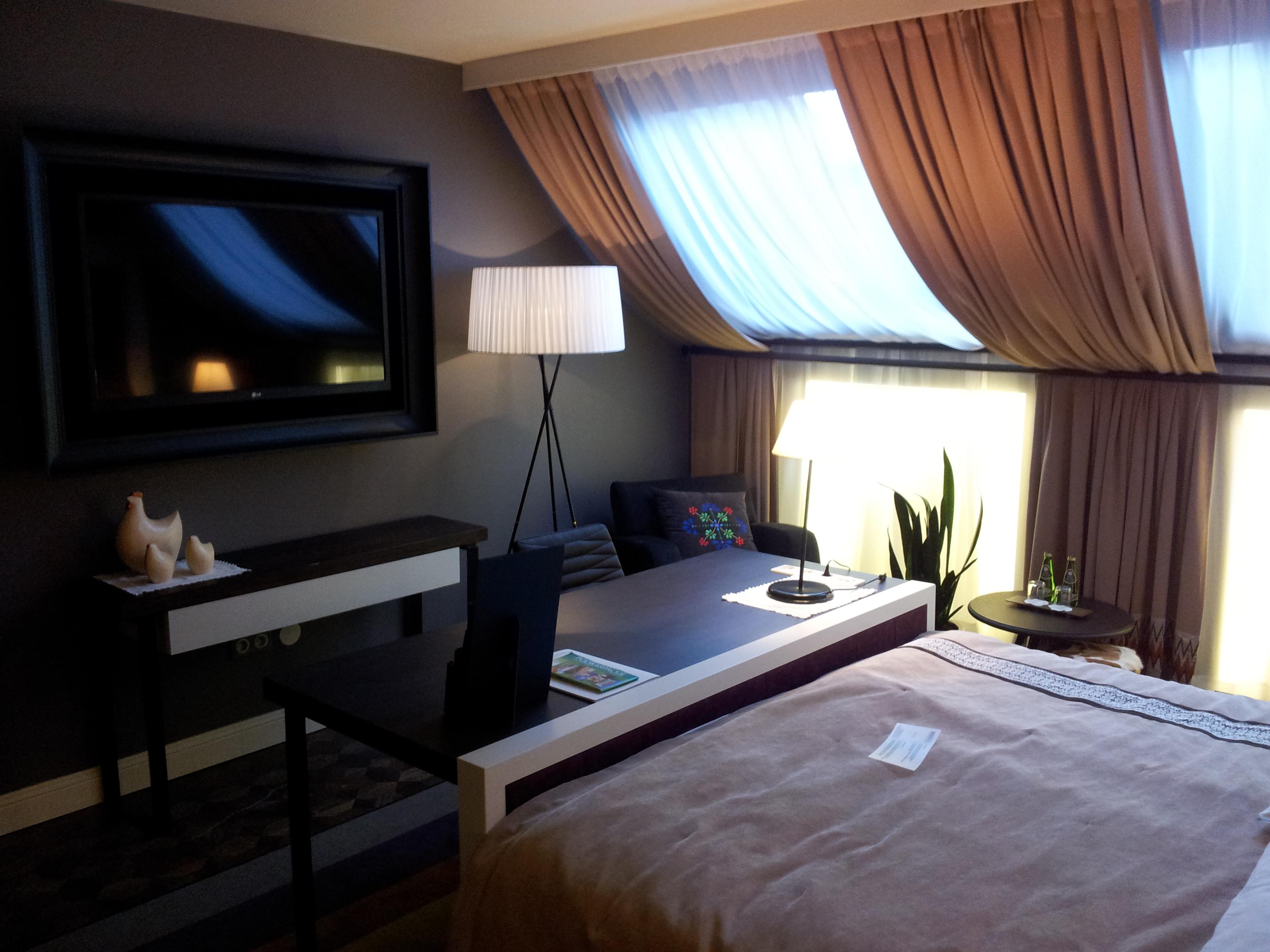 Hotel Bristol Tradition And Luxury Жешов Екстериор снимка A room at the hotel