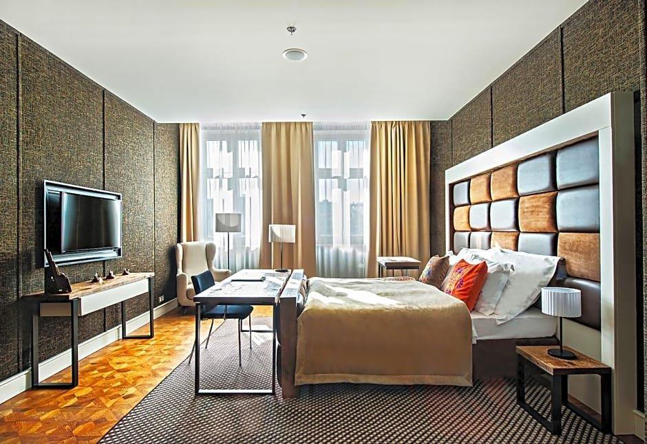Hotel Bristol Tradition And Luxury Жешов Екстериор снимка Deluxe room