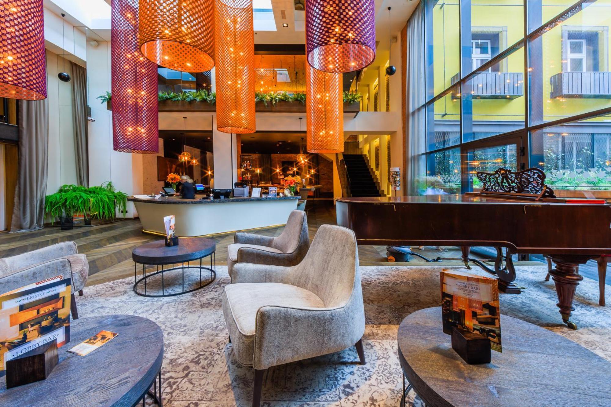 Hotel Bristol Tradition And Luxury Жешов Екстериор снимка Lobby
